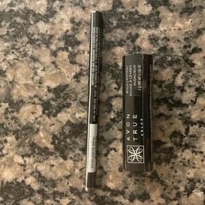 Avon True Color Lipstick and Eyeliner Set